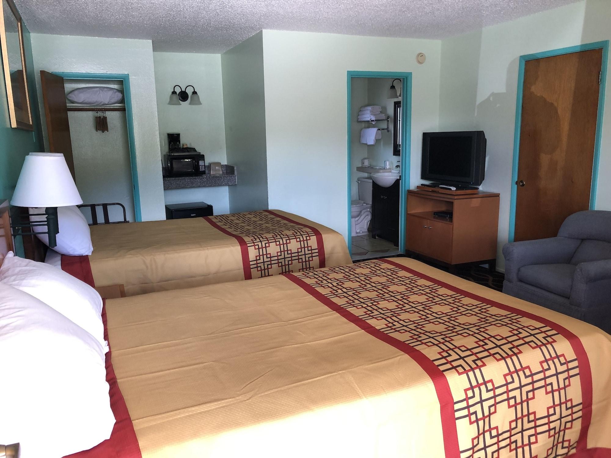 Klamath Motor Lodge เยอเรกา ภายนอก รูปภาพ