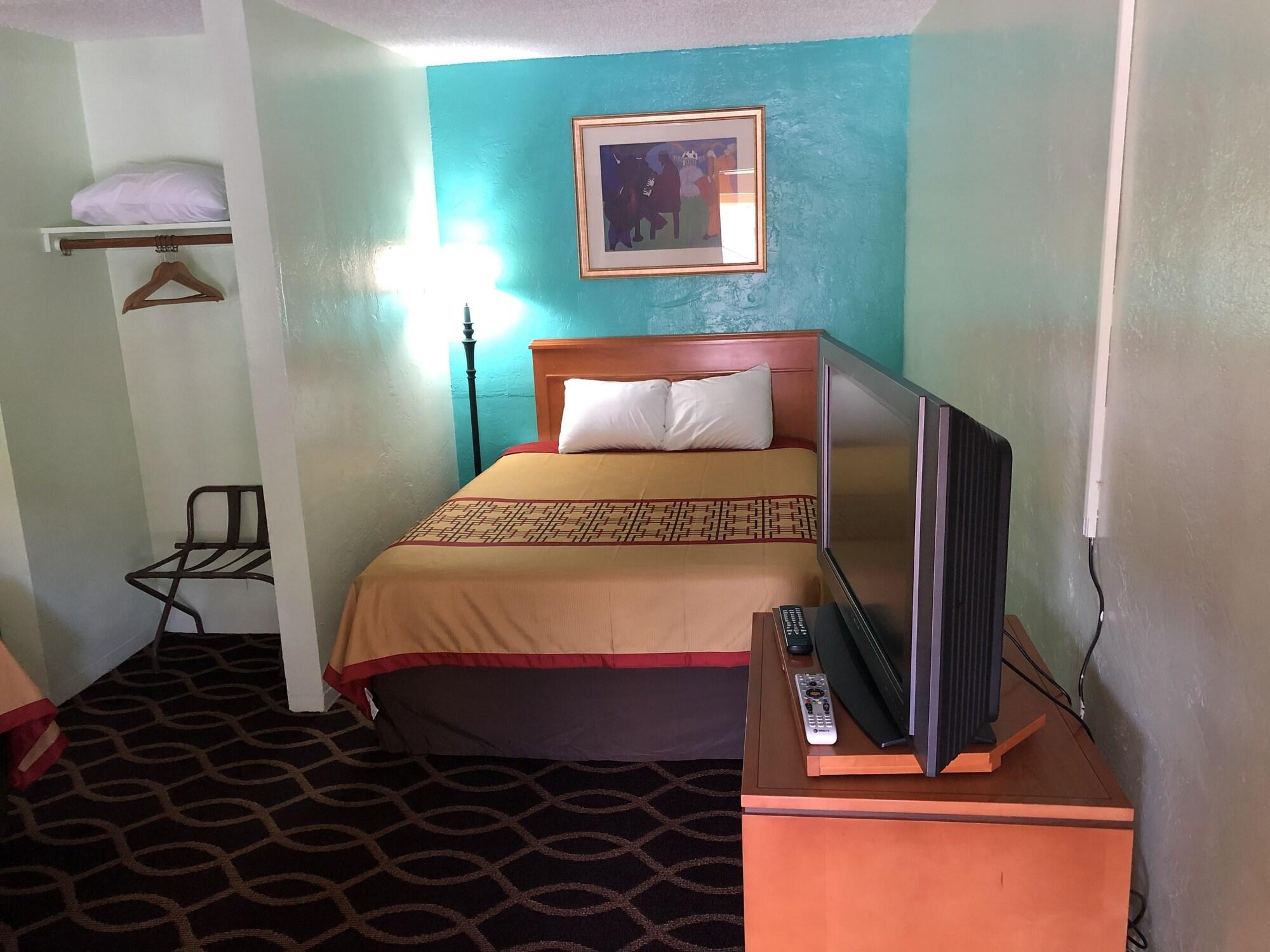 Klamath Motor Lodge เยอเรกา ภายนอก รูปภาพ