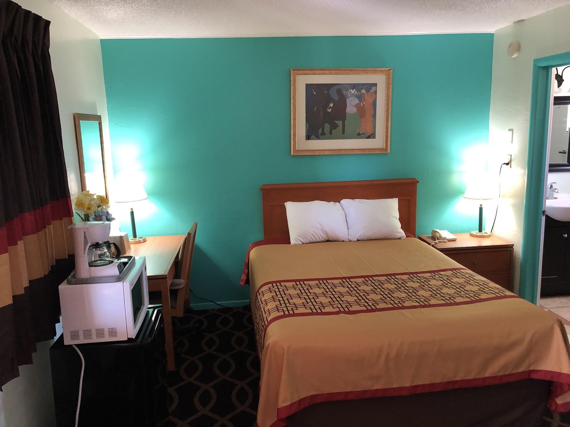Klamath Motor Lodge เยอเรกา ภายนอก รูปภาพ