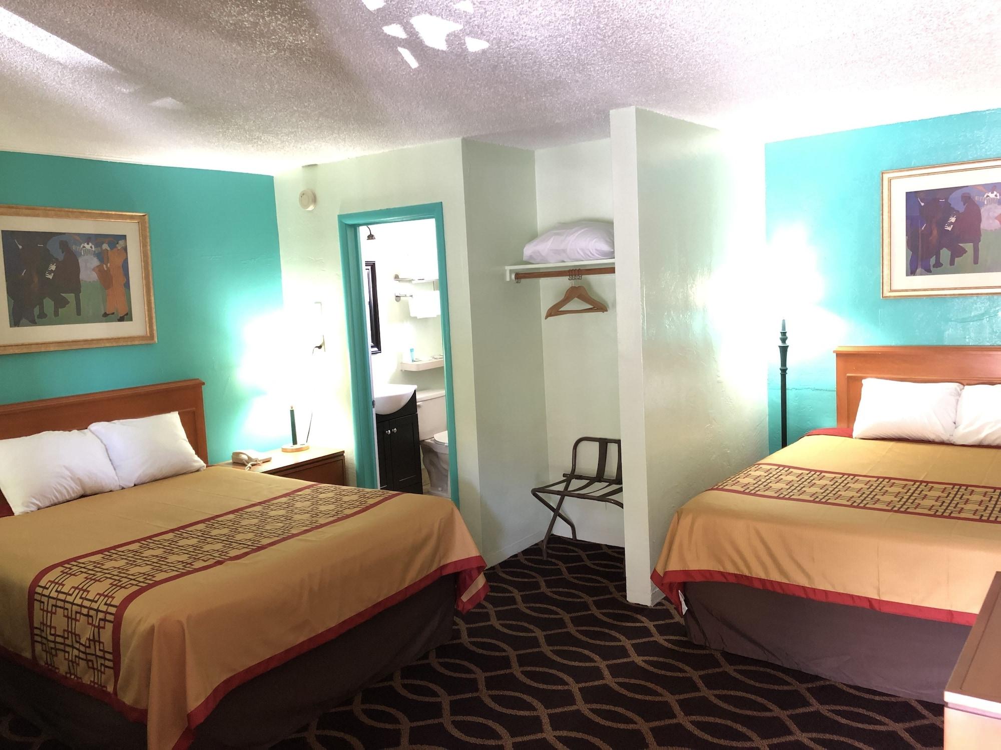 Klamath Motor Lodge เยอเรกา ภายนอก รูปภาพ