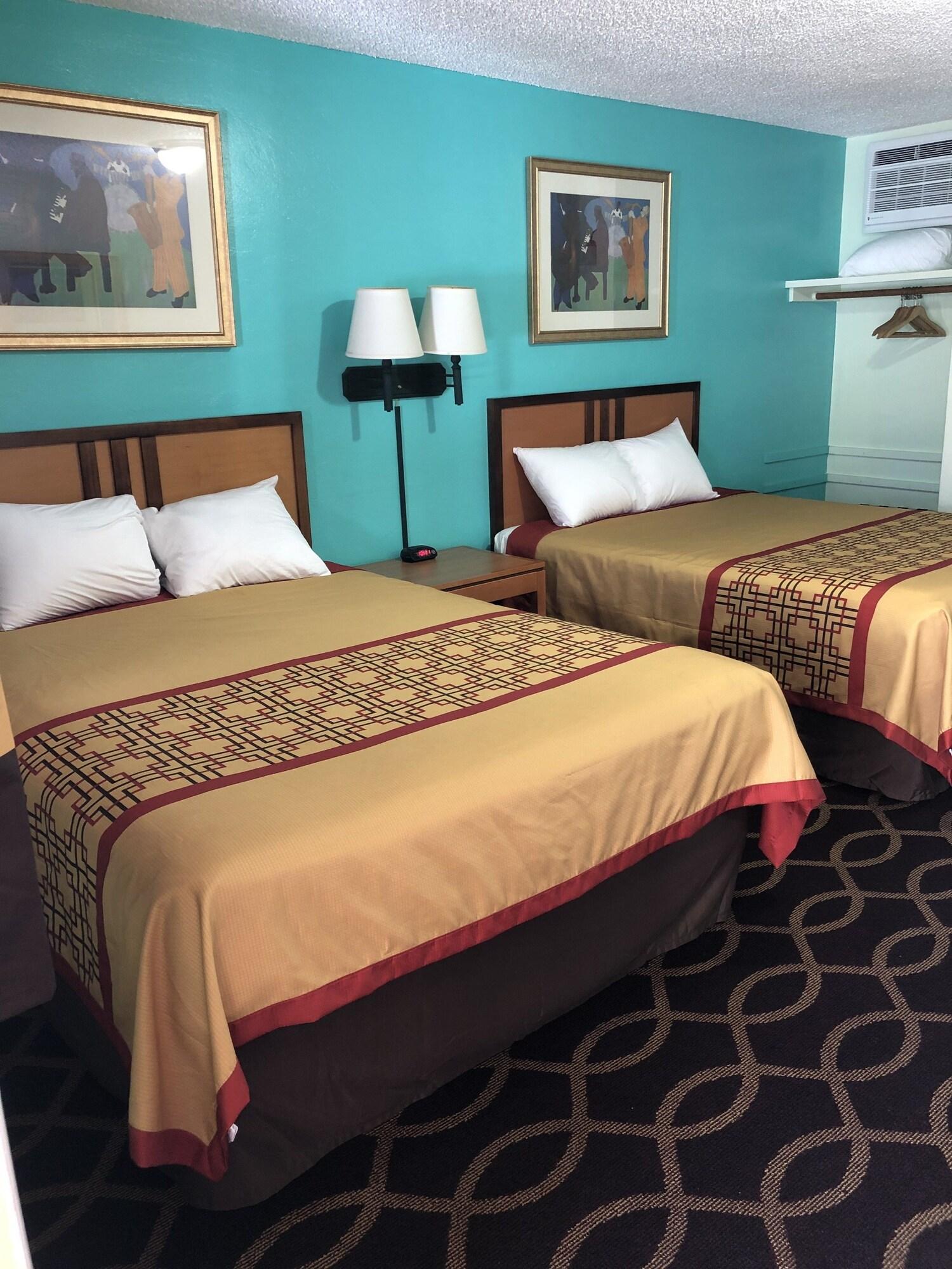 Klamath Motor Lodge เยอเรกา ภายนอก รูปภาพ