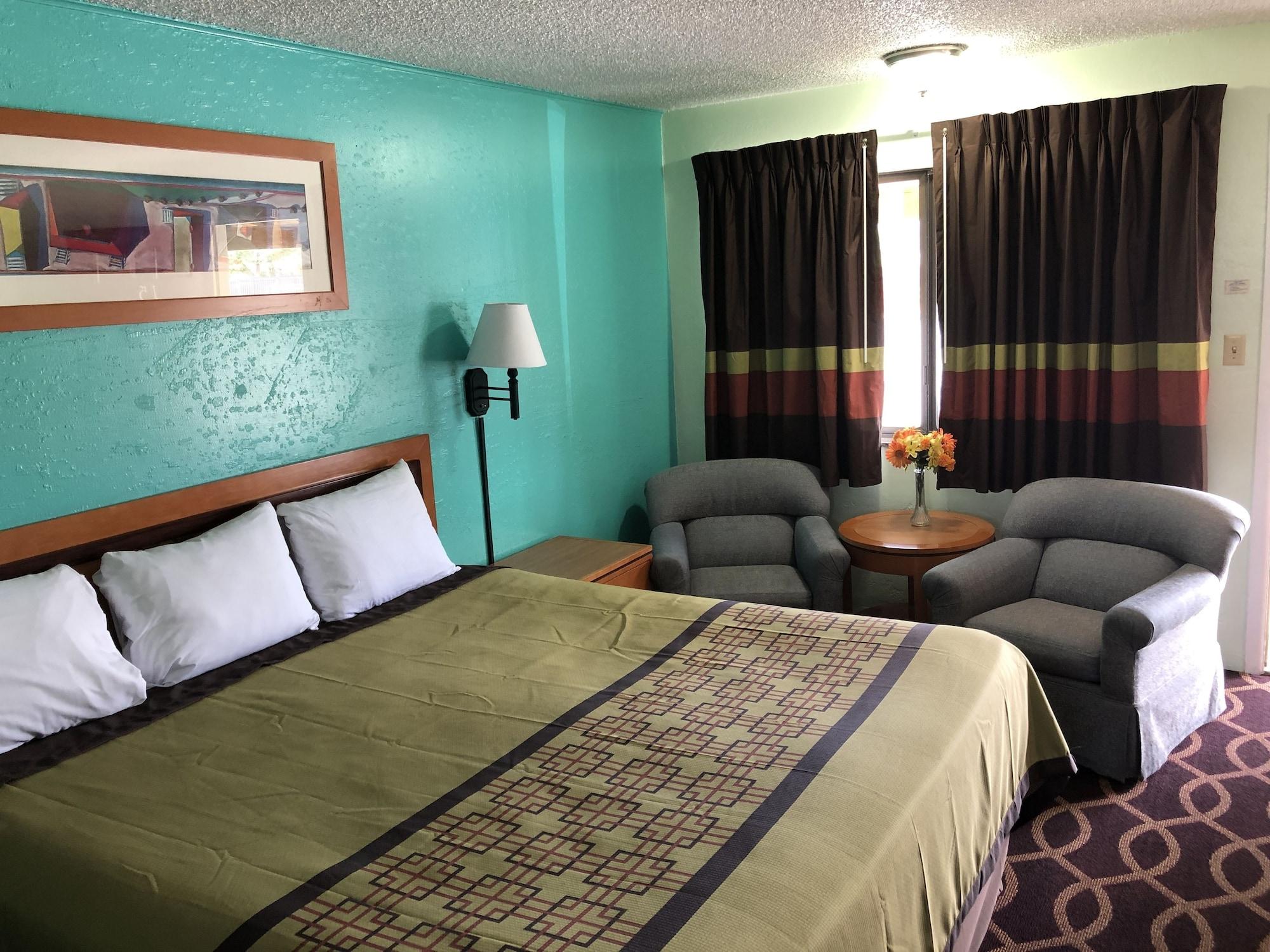 Klamath Motor Lodge เยอเรกา ภายนอก รูปภาพ