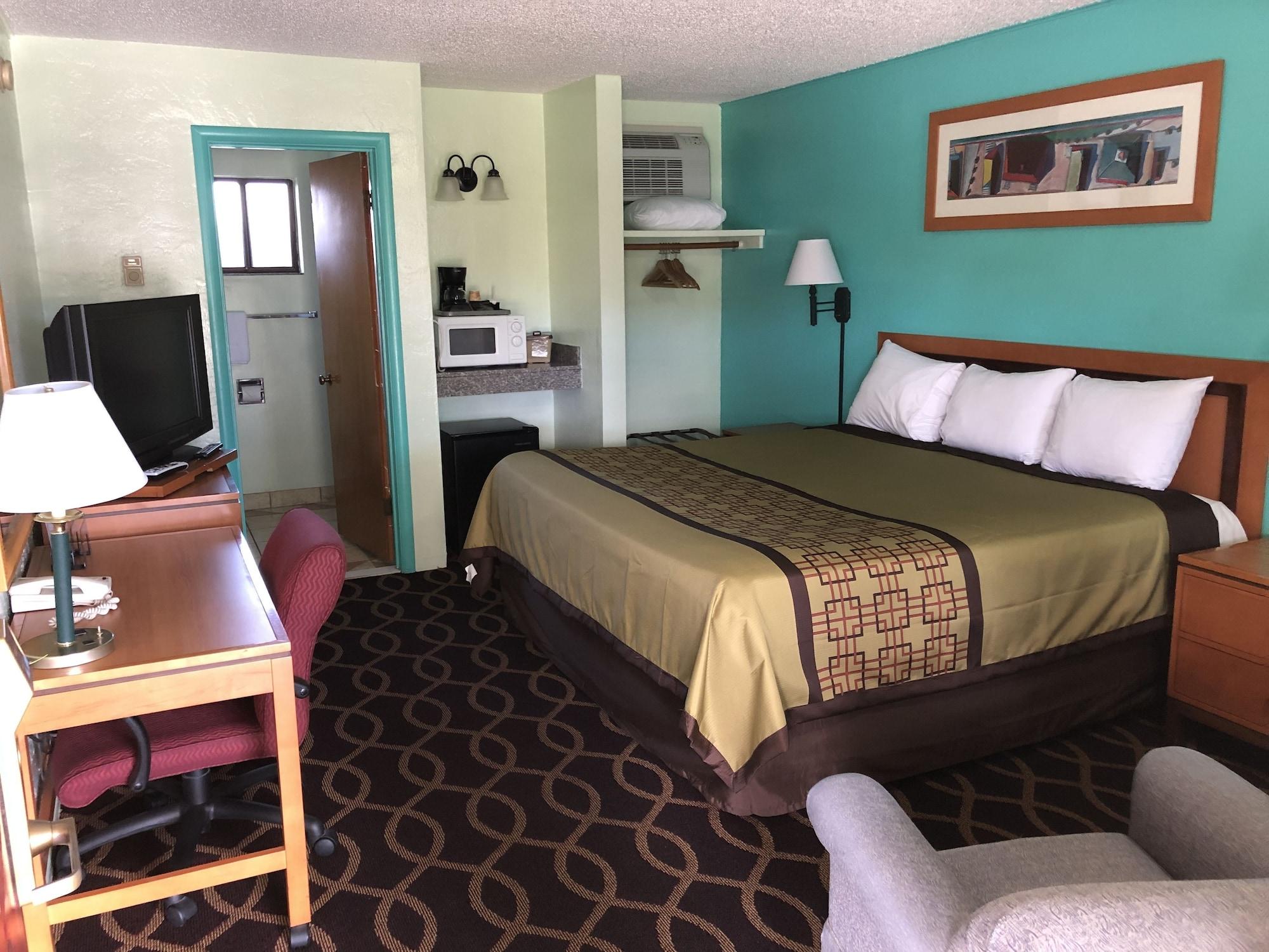 Klamath Motor Lodge เยอเรกา ภายนอก รูปภาพ