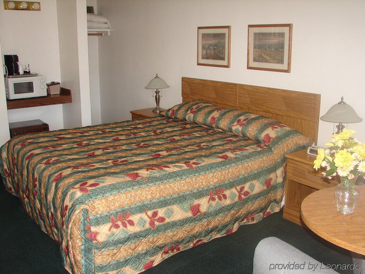 Klamath Motor Lodge เยอเรกา ห้อง รูปภาพ
